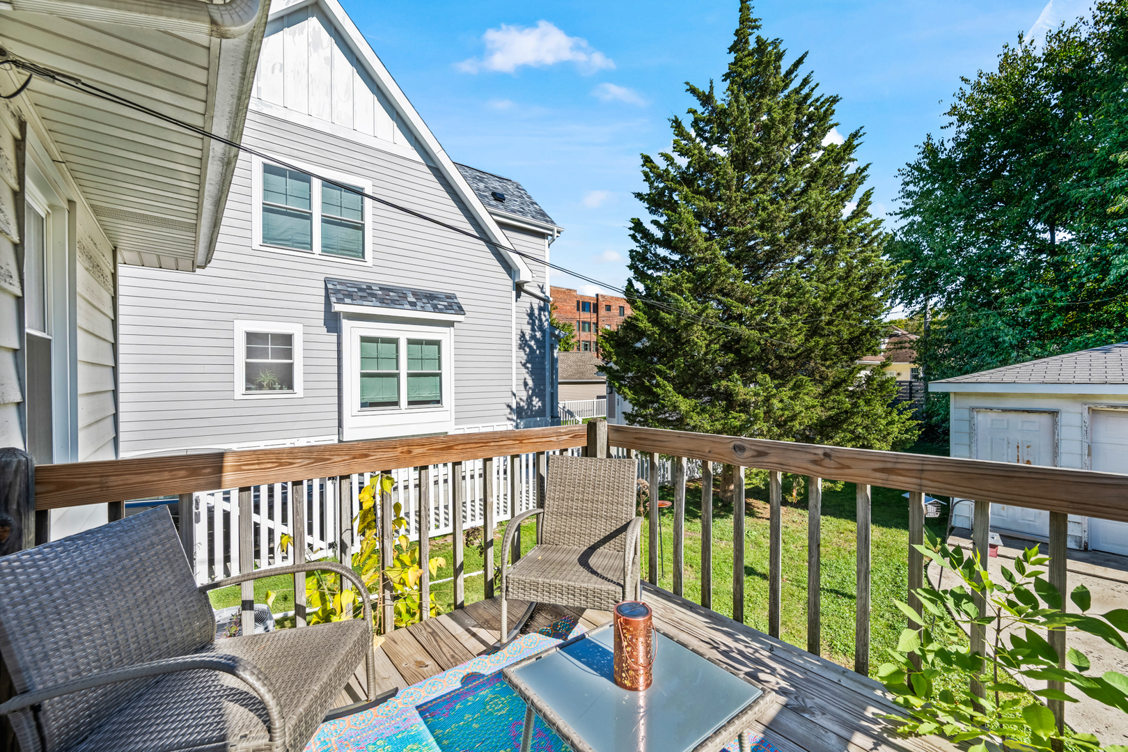 133 S Vail Avenue, Arlington Heights, IL 60005