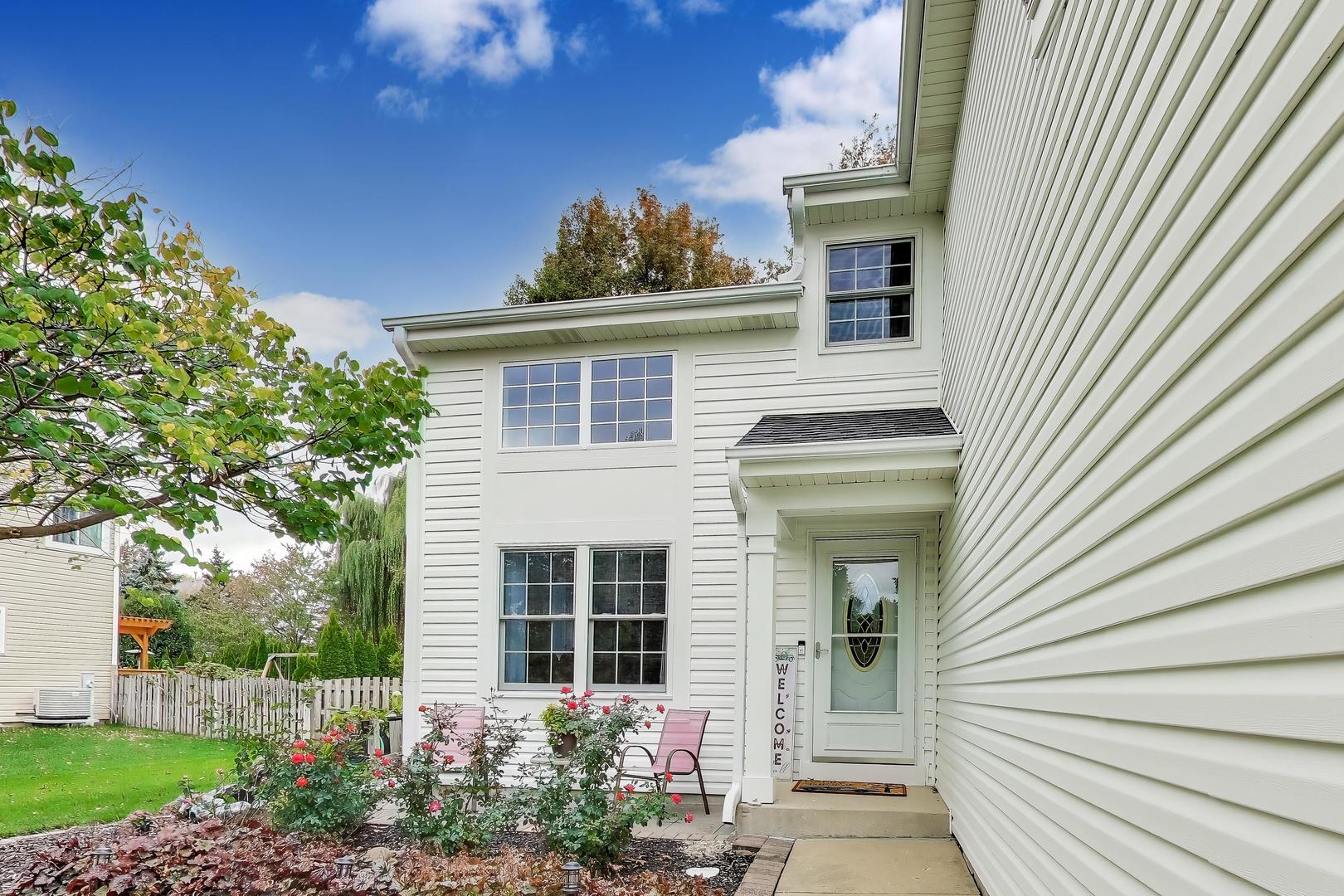 470 Country Place, Lindenhurst, IL 60046