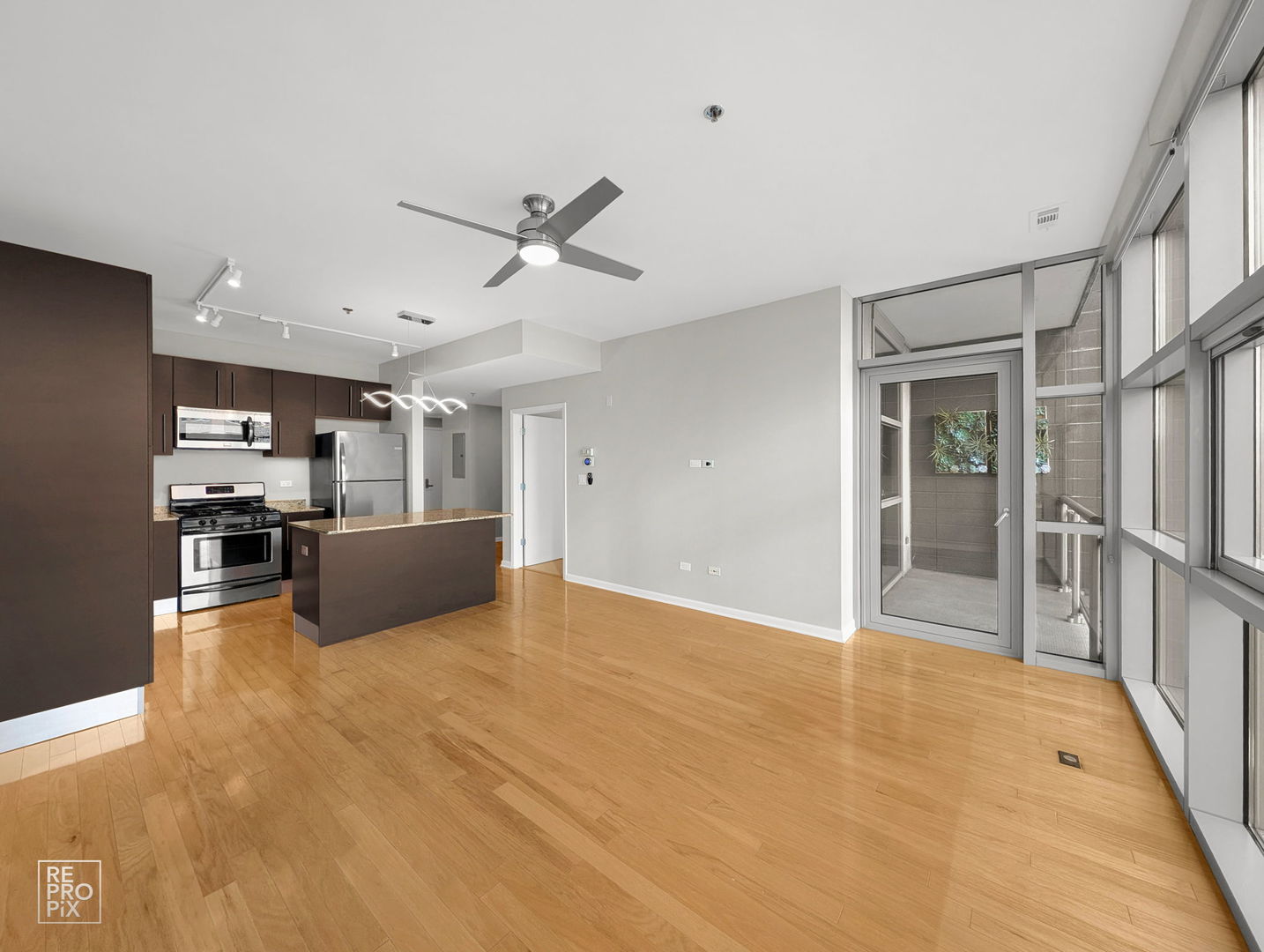 225 S Sangamon Street #702, Chicago, IL 60607