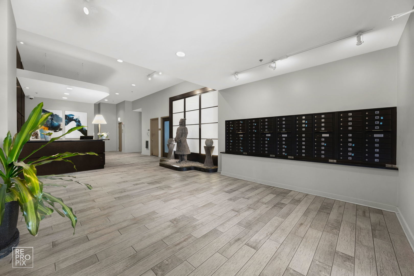 225 S Sangamon Street #702, Chicago, IL 60607