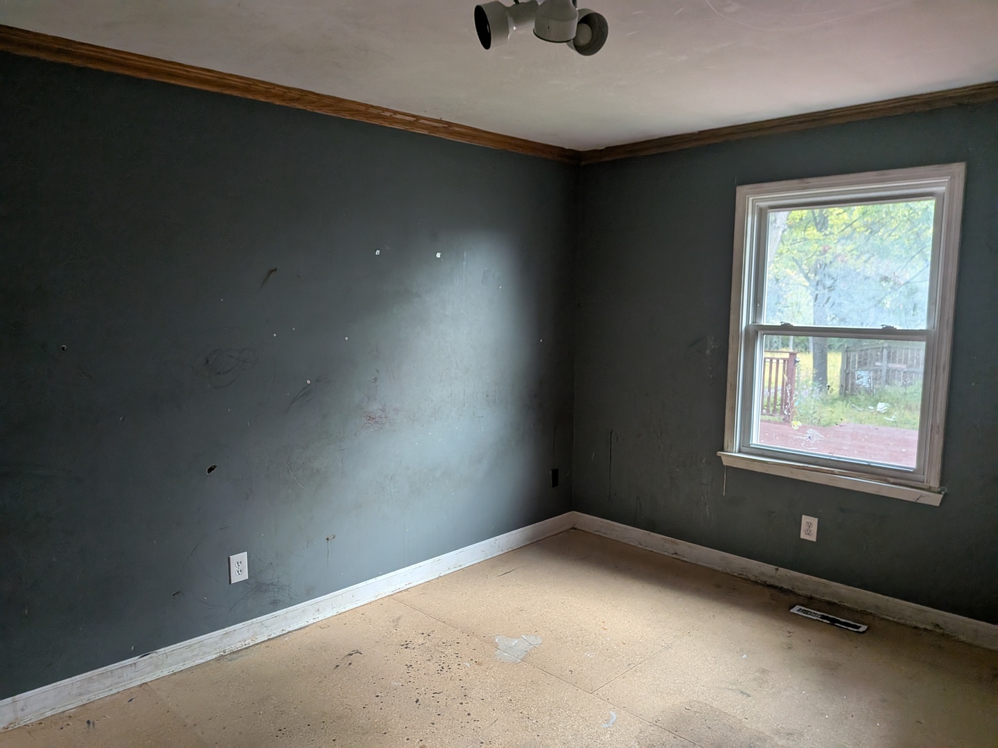 1718 W Lincoln Road, McHenry, IL 60051