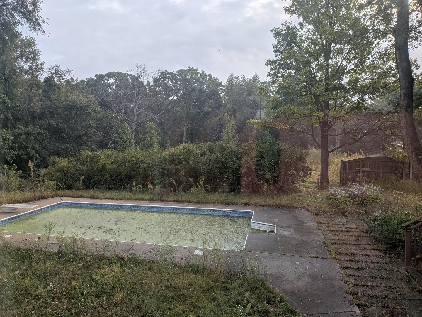 1718 W Lincoln Road, McHenry, IL 60051