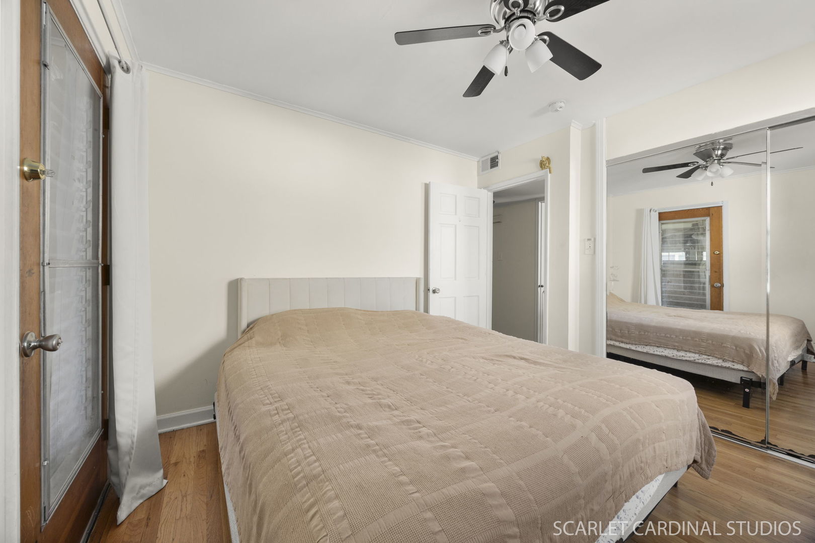 835 S Wisconsin Avenue, Villa Park, IL 60181