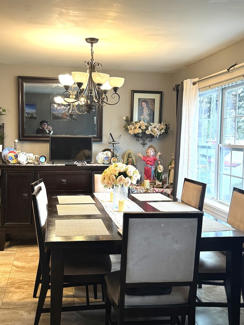 14241 S Marquette Avenue, Burnham, IL 60633