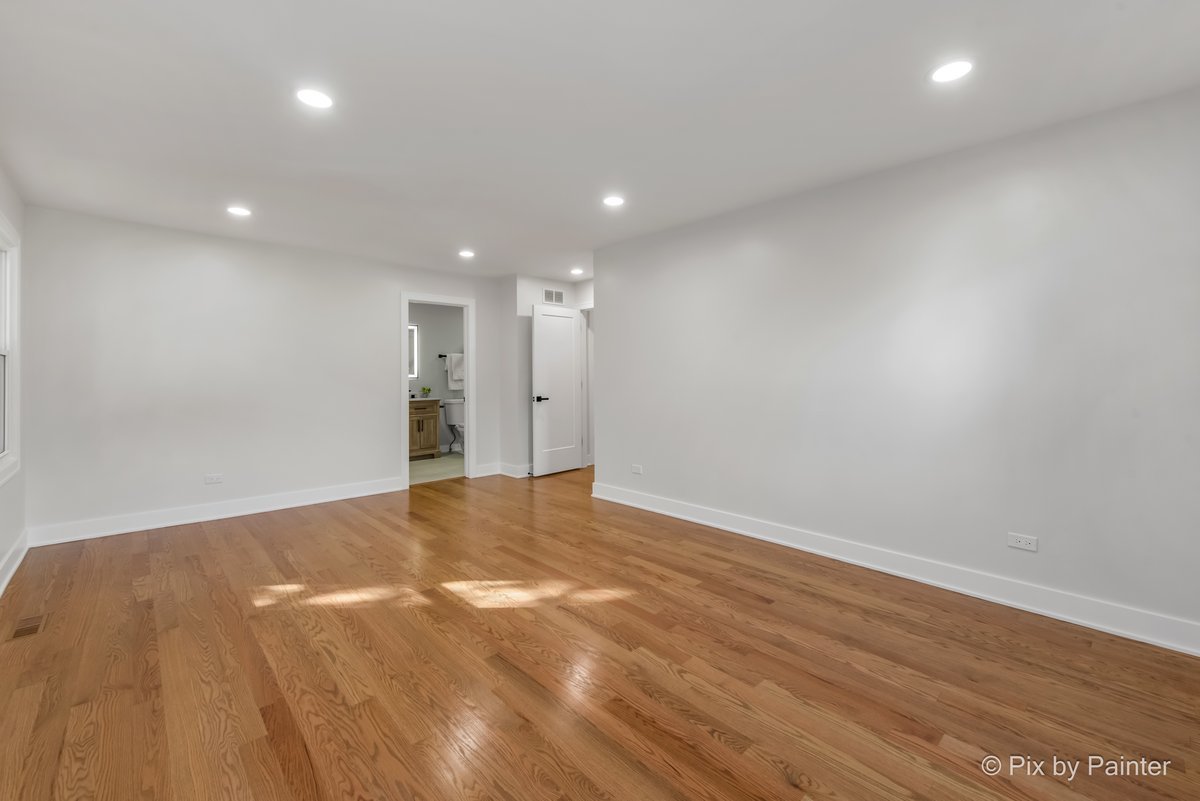 2019 E Chinkapin Oak Drive, Mount Prospect, IL 60056