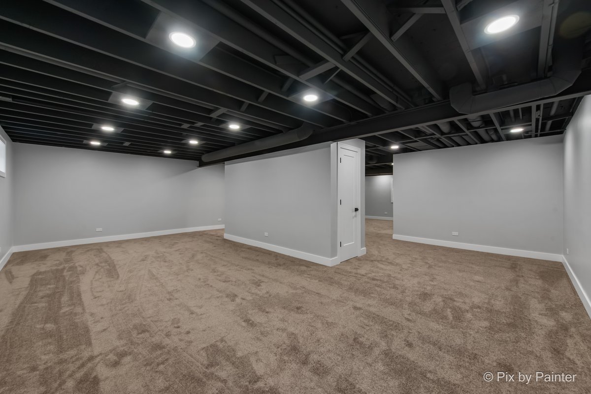 2019 E Chinkapin Oak Drive, Mount Prospect, IL 60056