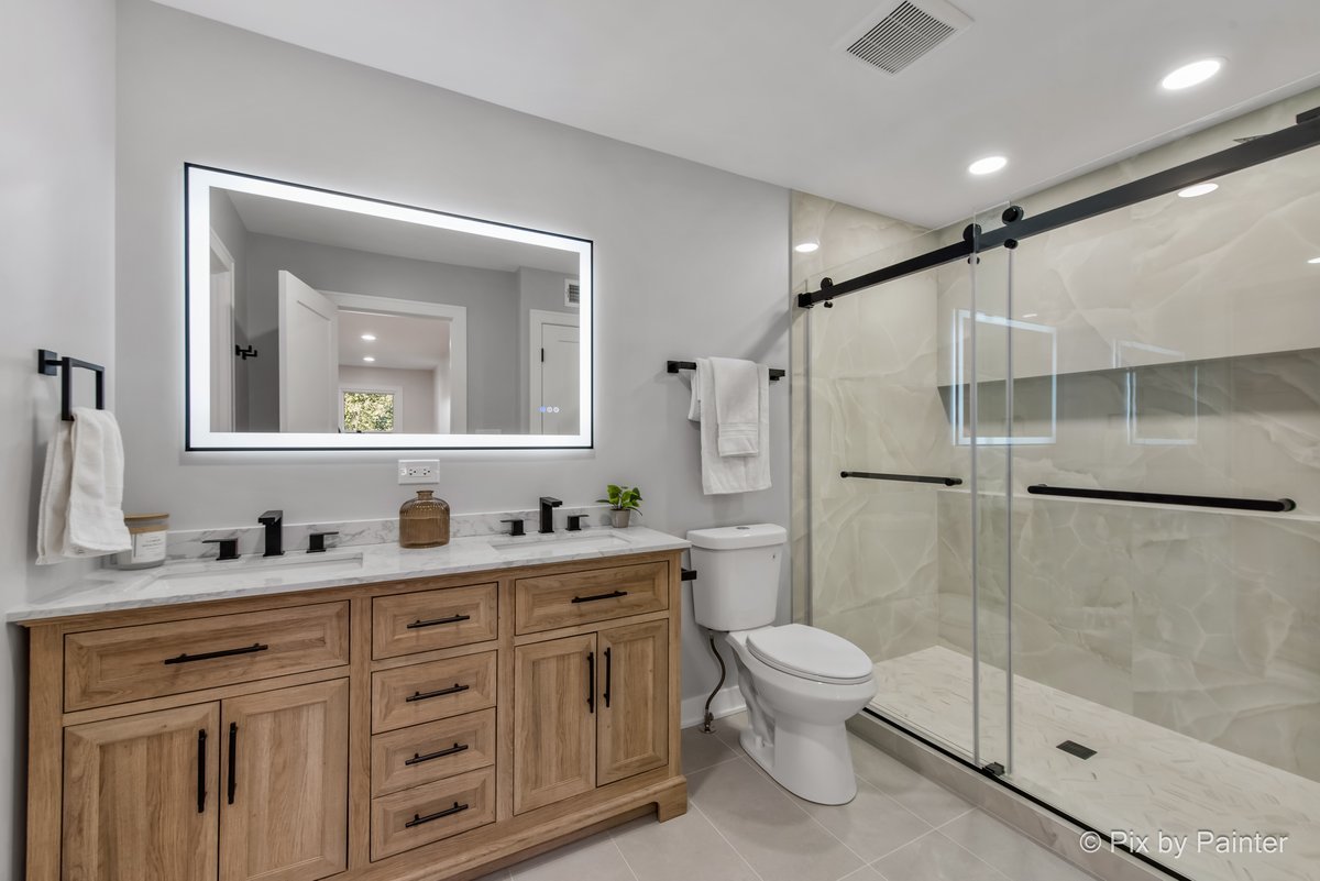 2019 E Chinkapin Oak Drive, Mount Prospect, IL 60056