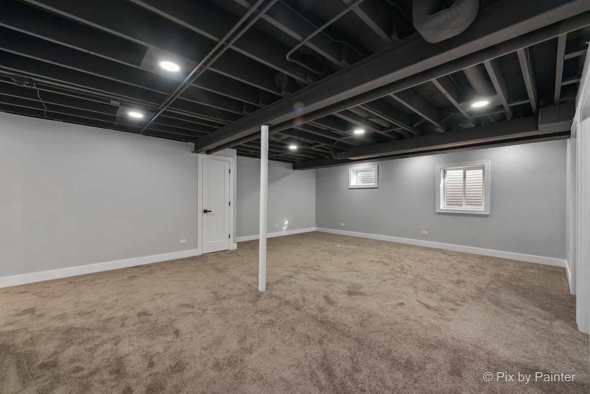 2019 E Chinkapin Oak Drive, Mount Prospect, IL 60056