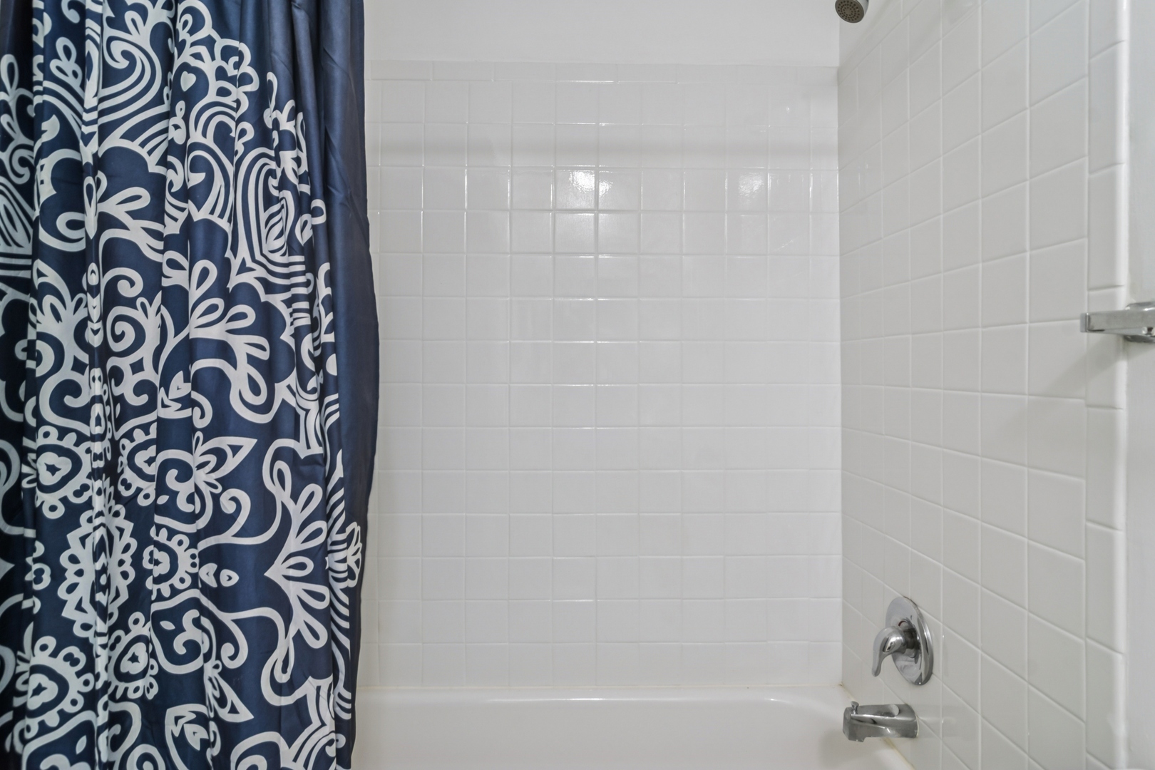 452 Harrison Court, Vernon Hills, IL 60061