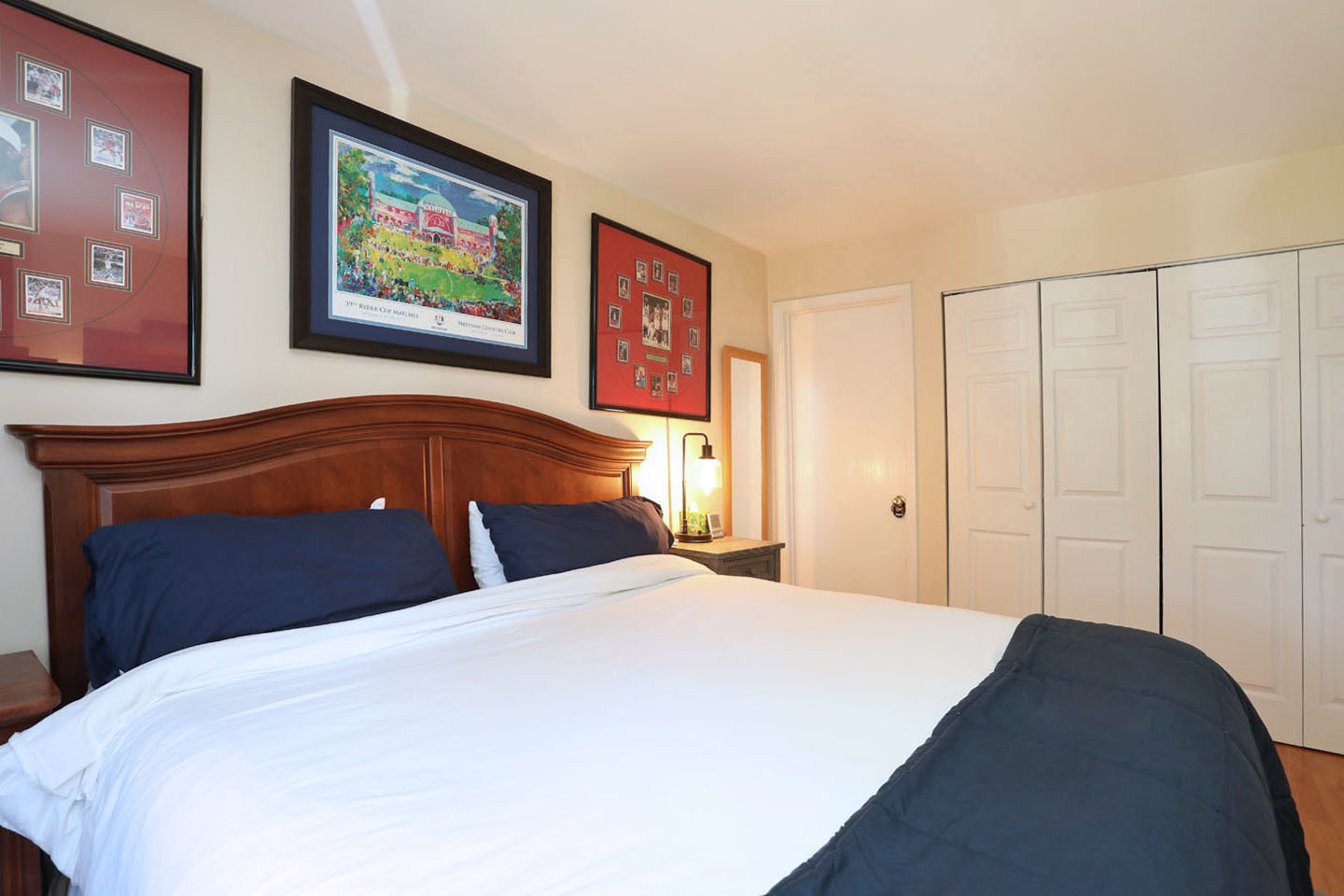 676 W Cross Creek Drive #B2, Roselle, IL 60172