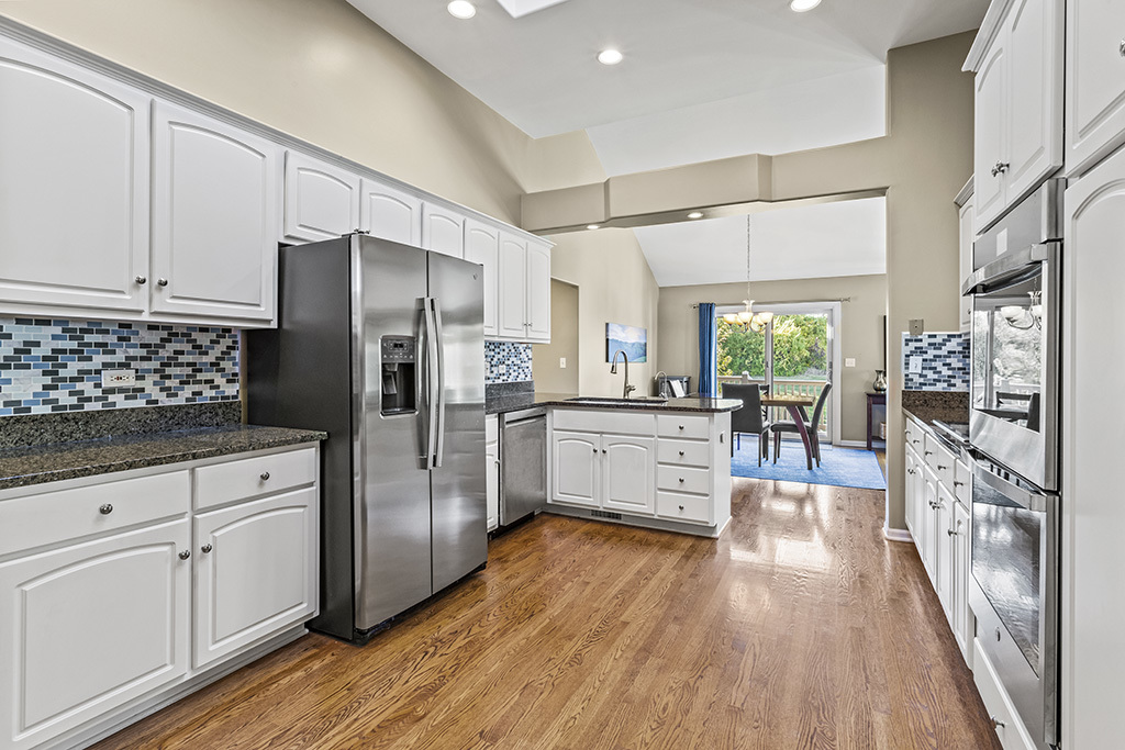 1075 Norwalk Road, Lemont, IL 60439