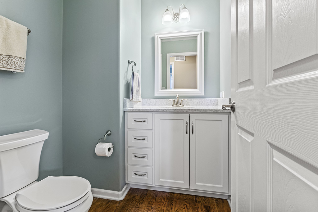 1075 Norwalk Road, Lemont, IL 60439