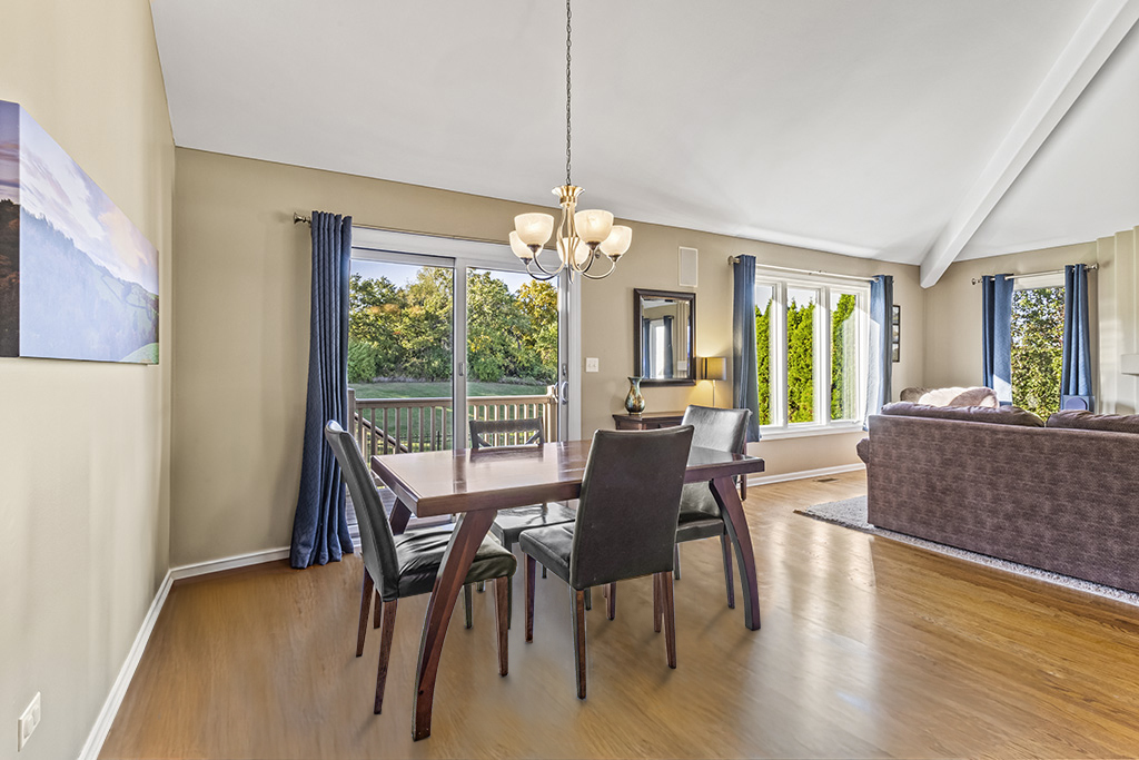 1075 Norwalk Road, Lemont, IL 60439