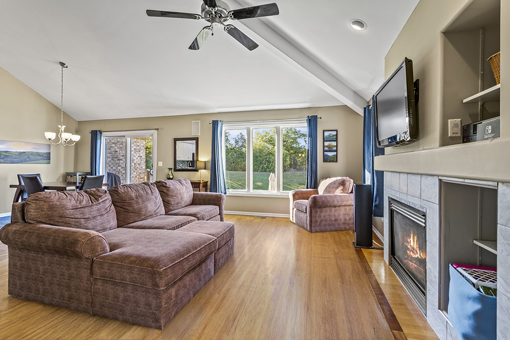 1075 Norwalk Road, Lemont, IL 60439