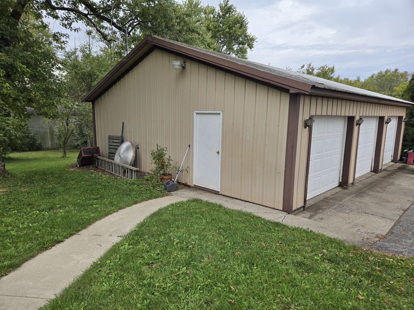 24128 S Harlem Avenue, Frankfort, IL 60423
