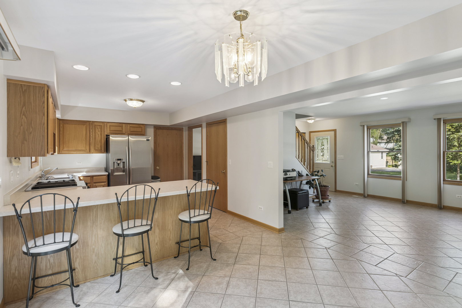 25455 W Greenview Avenue, Antioch, IL 60002