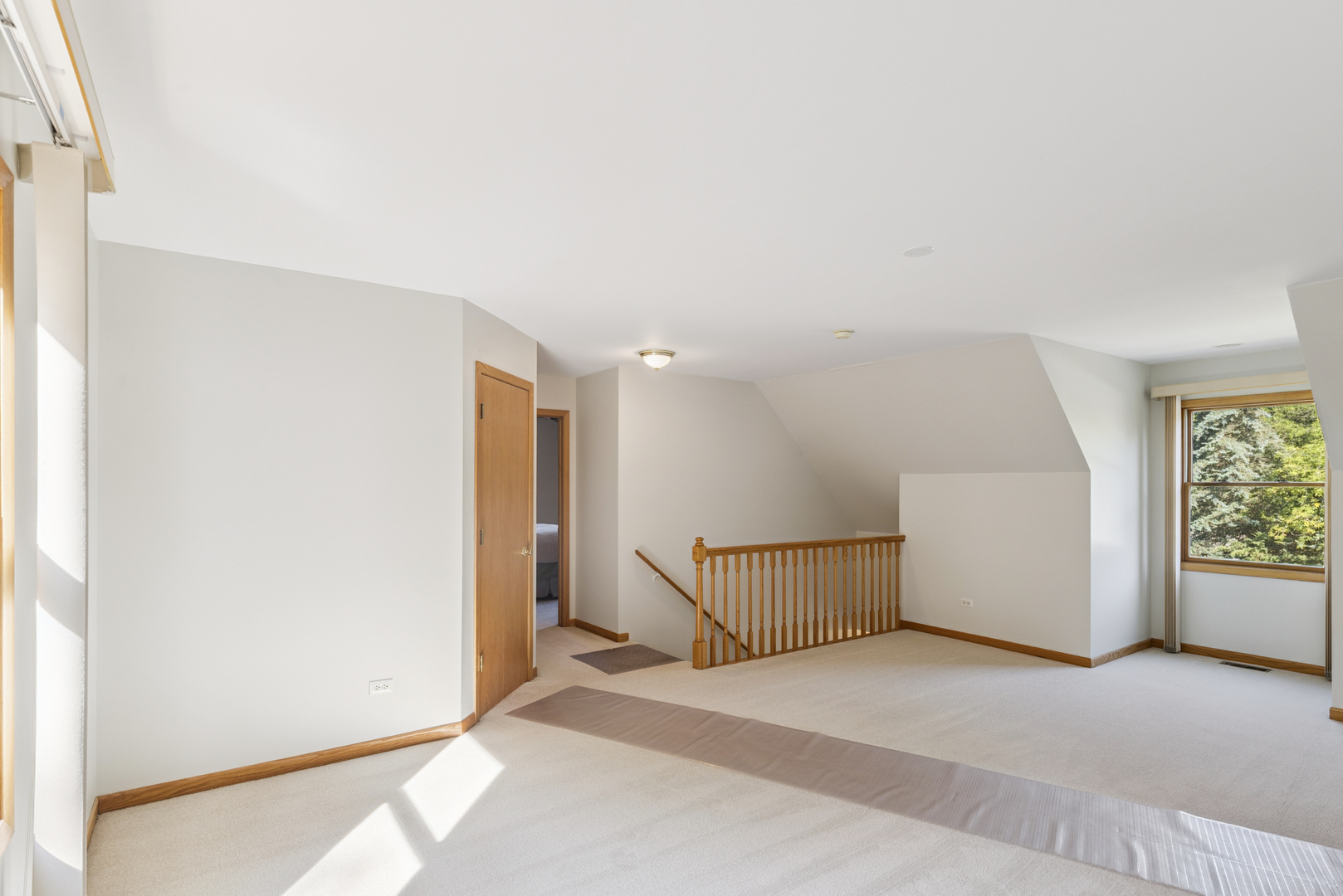 25455 W Greenview Avenue, Antioch, IL 60002