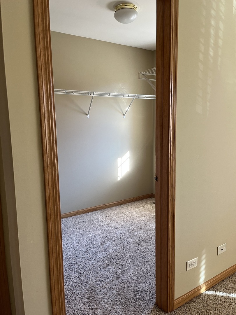 18132 Lake Shore Drive, Orland Park, IL 60467