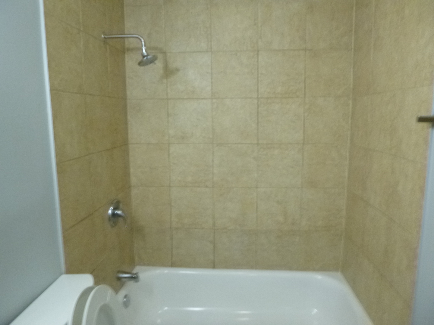 305 Four Winds Way, Carpentersville, IL 60110