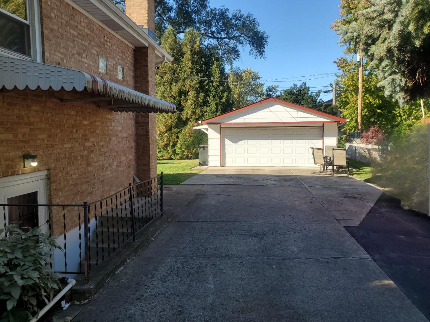 10912 Princess Avenue, Chicago Ridge, IL 60415