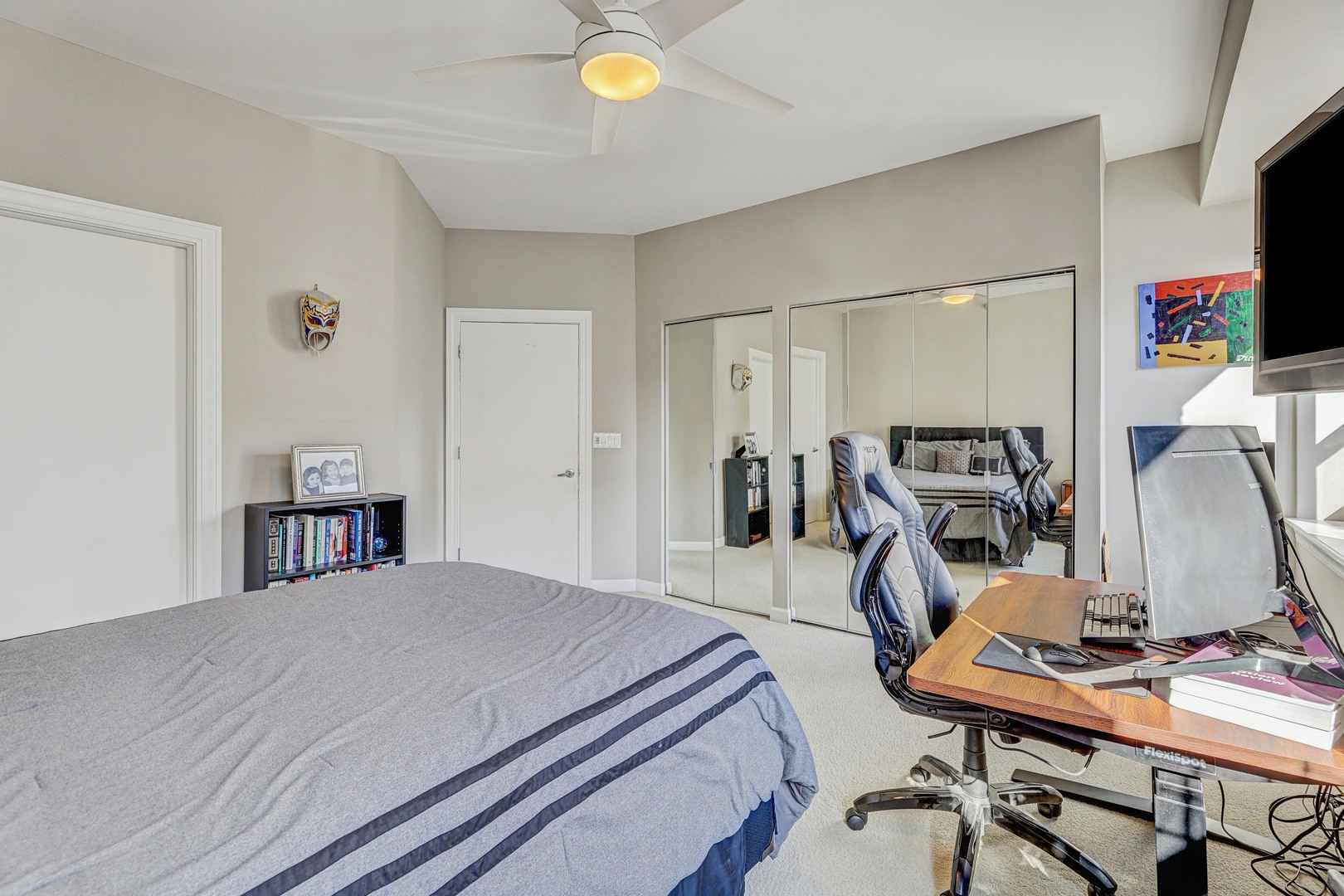 451 W Huron Street #1407, Chicago, IL 60654