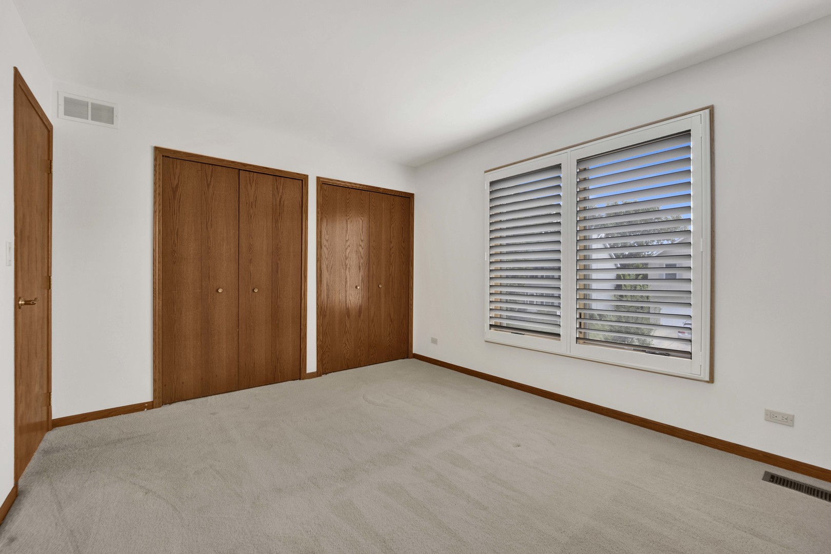 640 Downey Street, Hoffman Estates, IL 60169