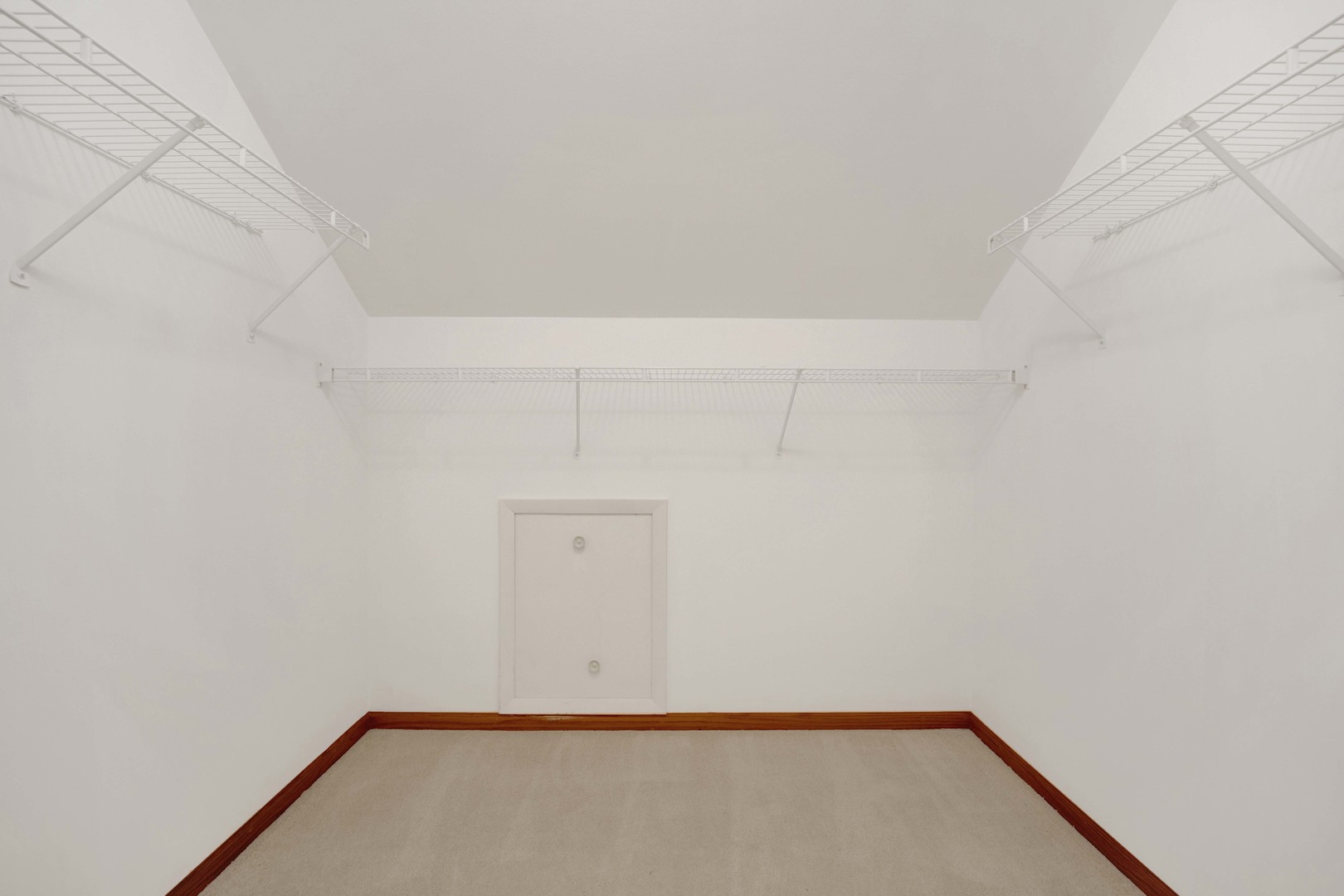 640 Downey Street, Hoffman Estates, IL 60169