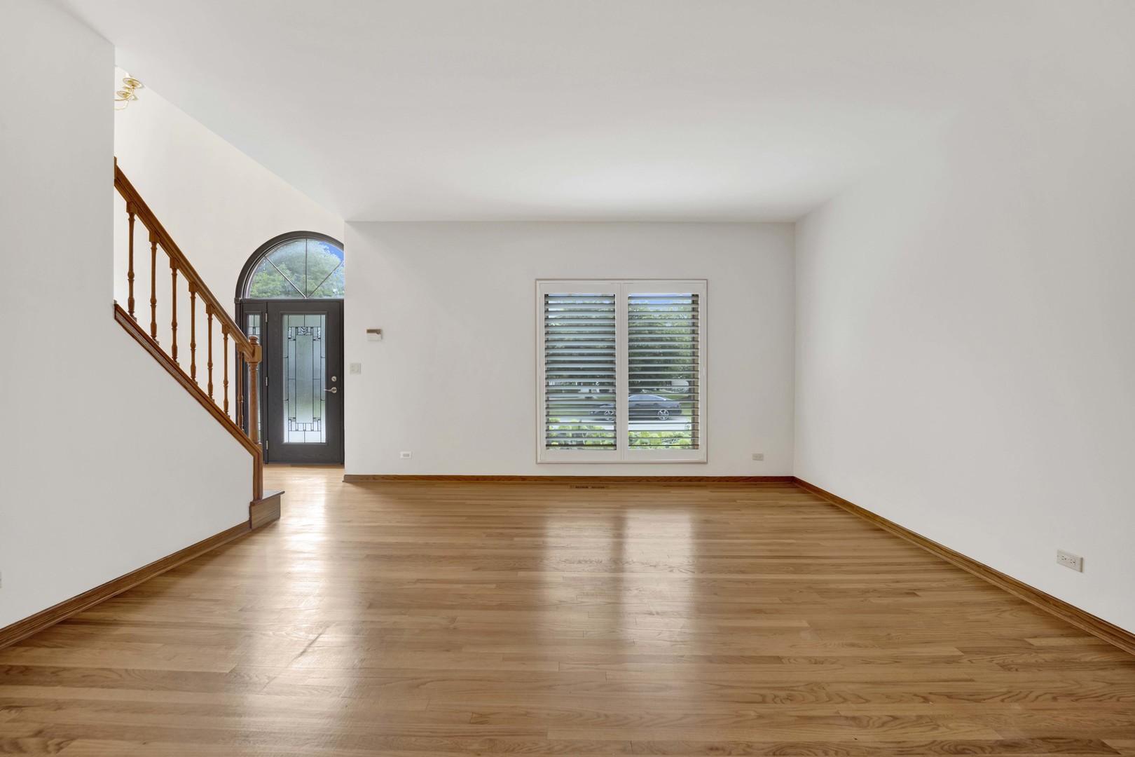 640 Downey Street, Hoffman Estates, IL 60169