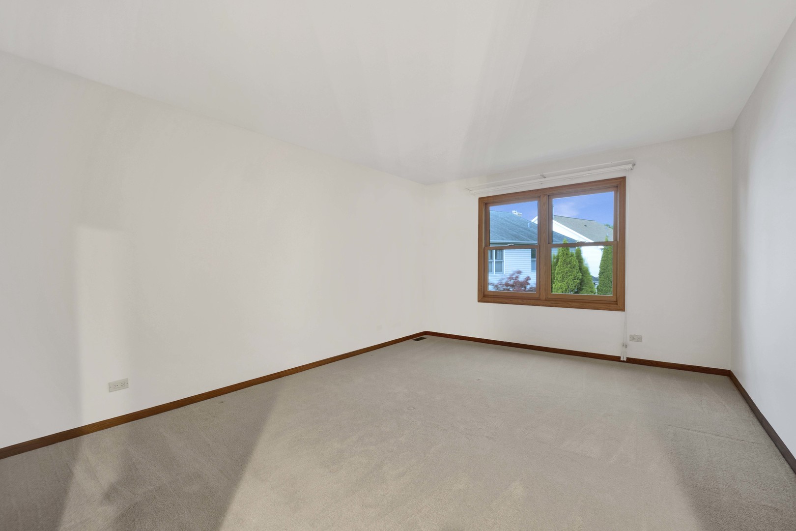 640 Downey Street, Hoffman Estates, IL 60169