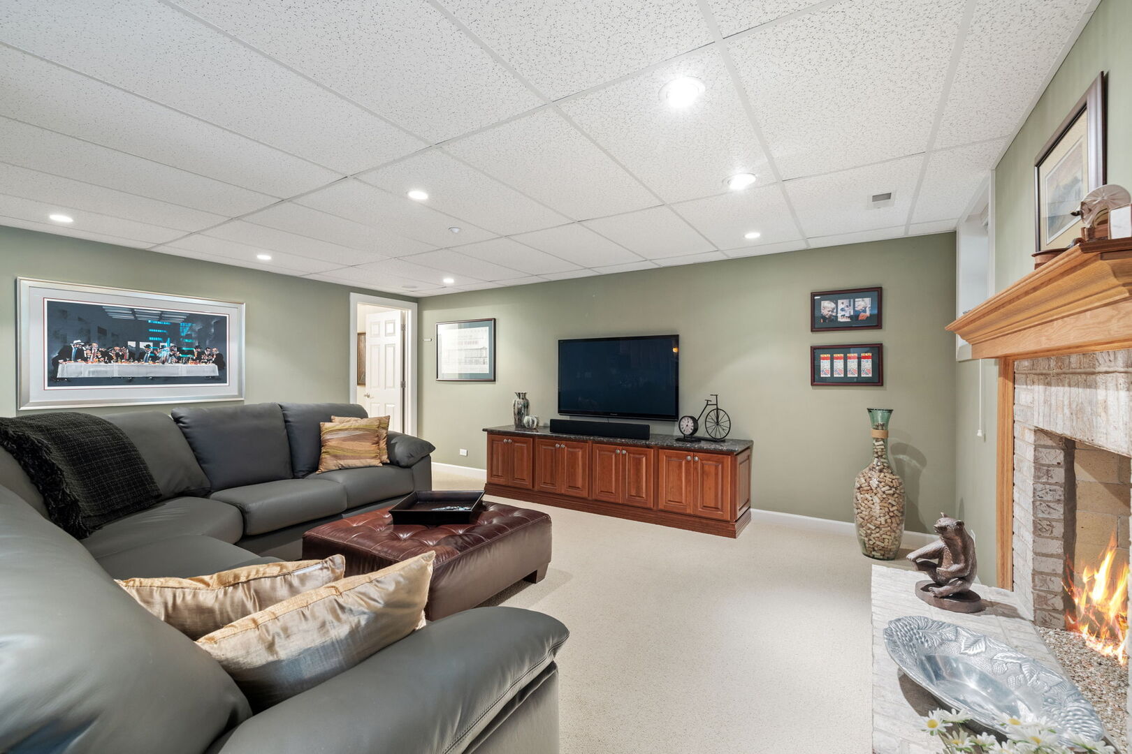 805 Stone Canyon Circle, Inverness, IL 60010