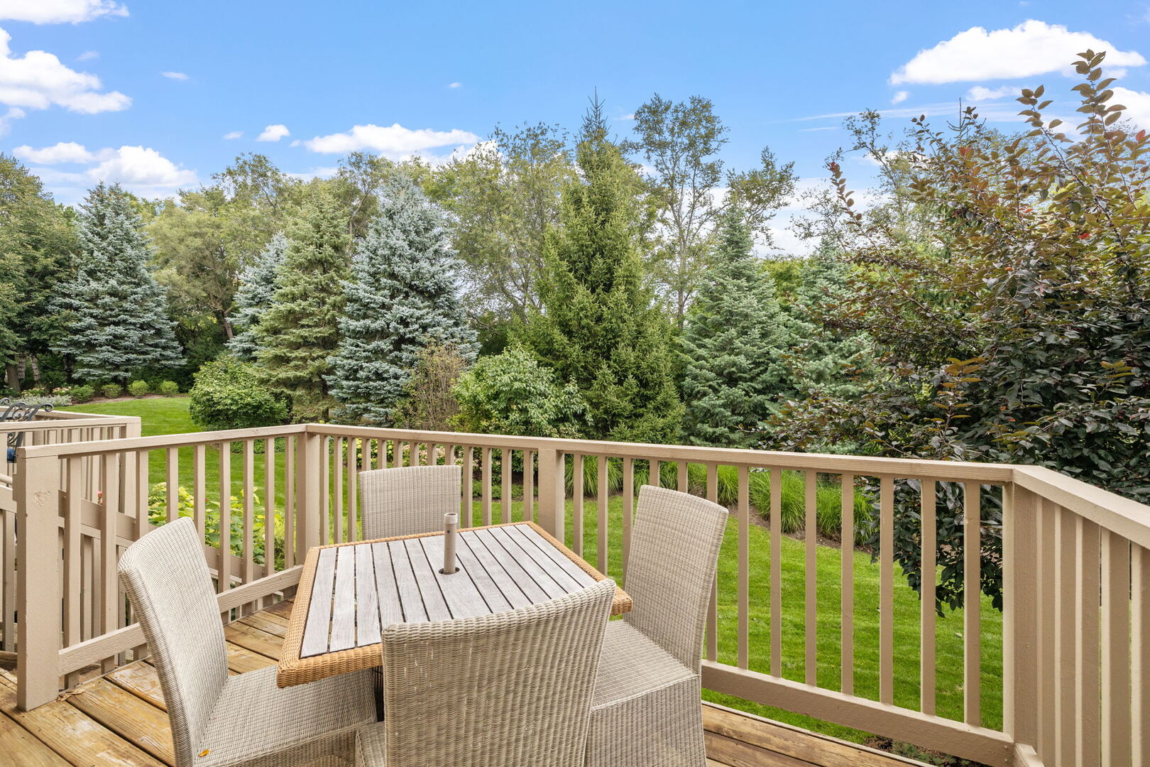 805 Stone Canyon Circle, Inverness, IL 60010