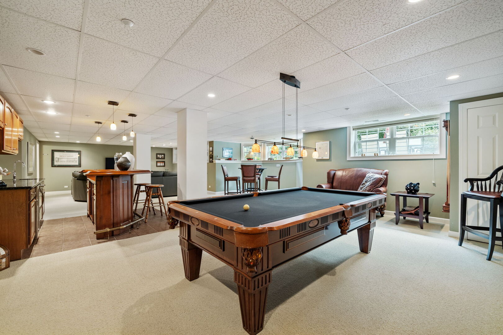 805 Stone Canyon Circle, Inverness, IL 60010