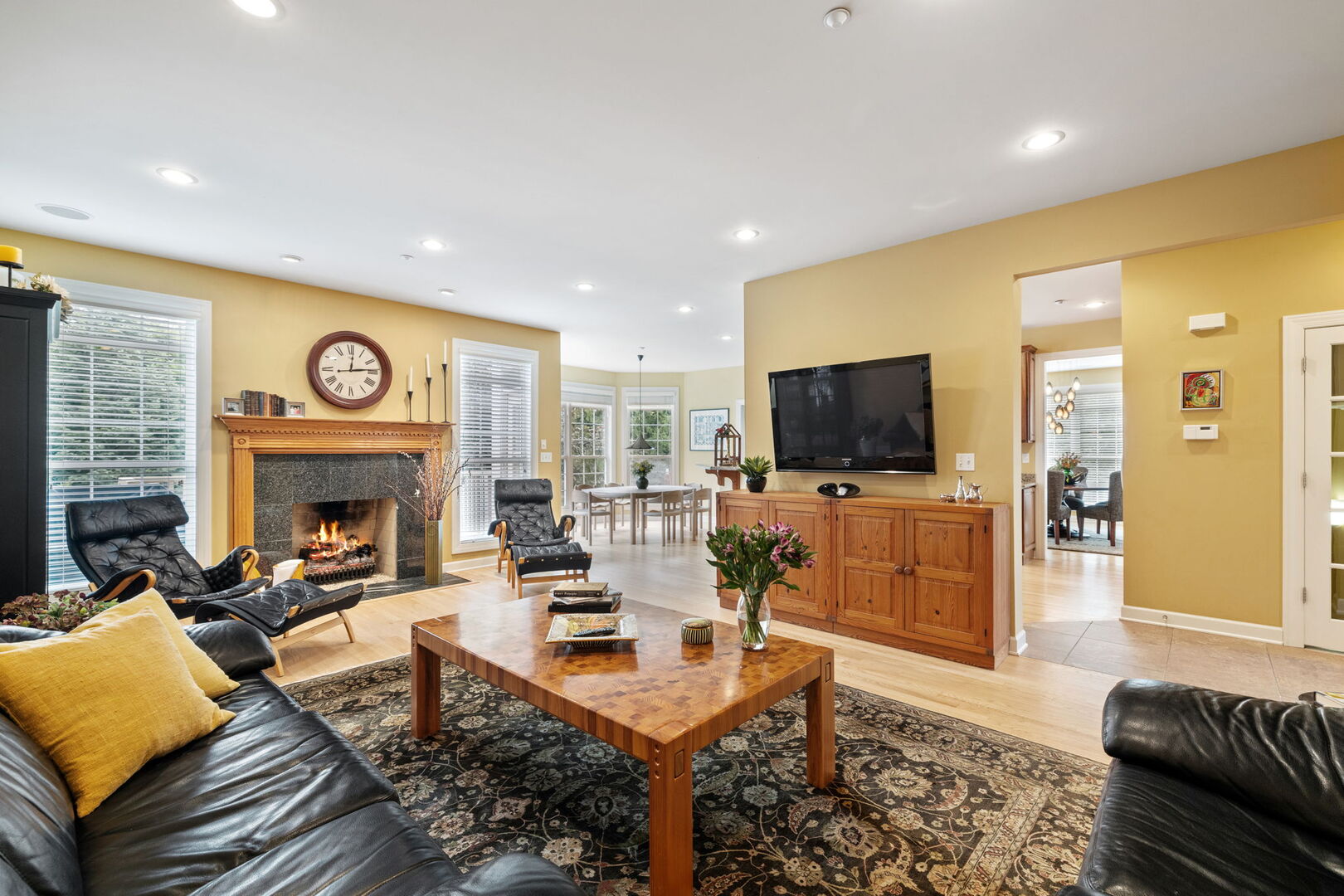 805 Stone Canyon Circle, Inverness, IL 60010