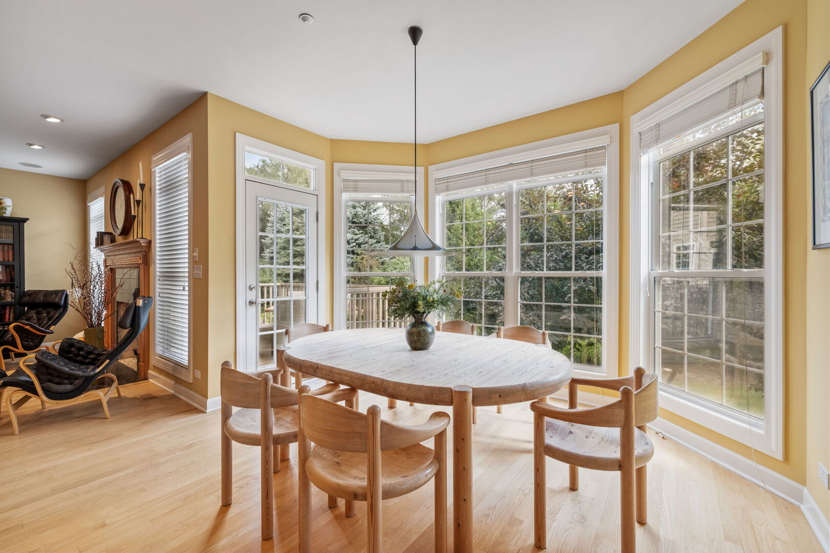 805 Stone Canyon Circle, Inverness, IL 60010