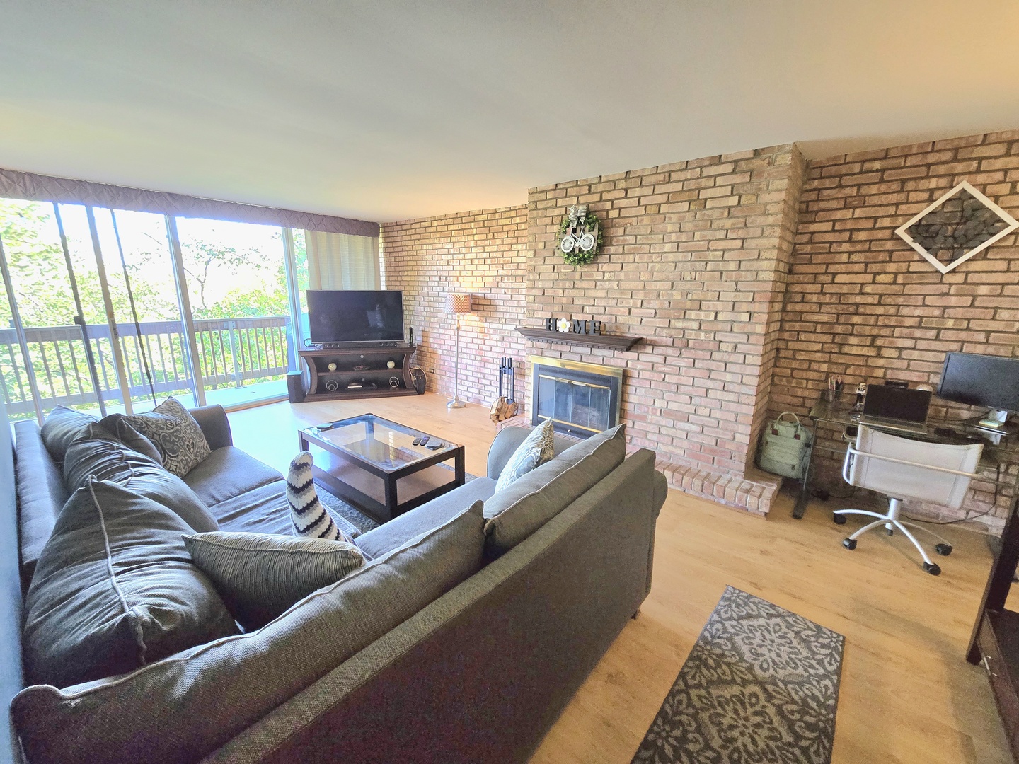 5600 Hillcrest Lane #2K, Lisle, IL 60532