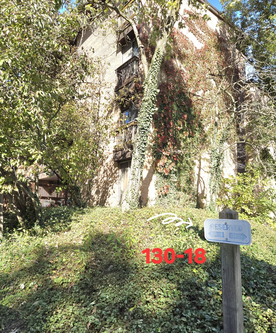 5600 Hillcrest Lane #2K, Lisle, IL 60532