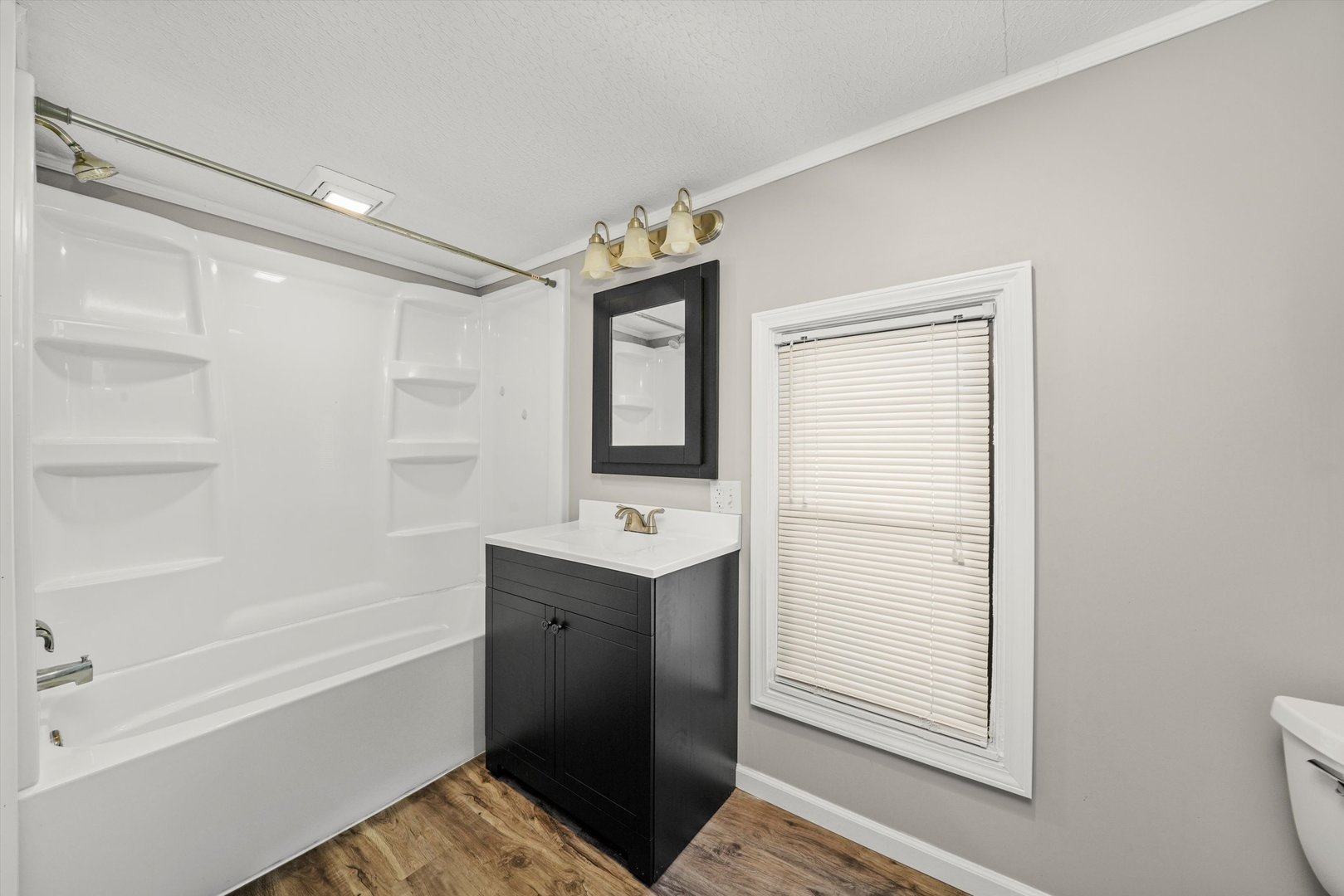 315 W 5th Street, Belvidere, IL 61008