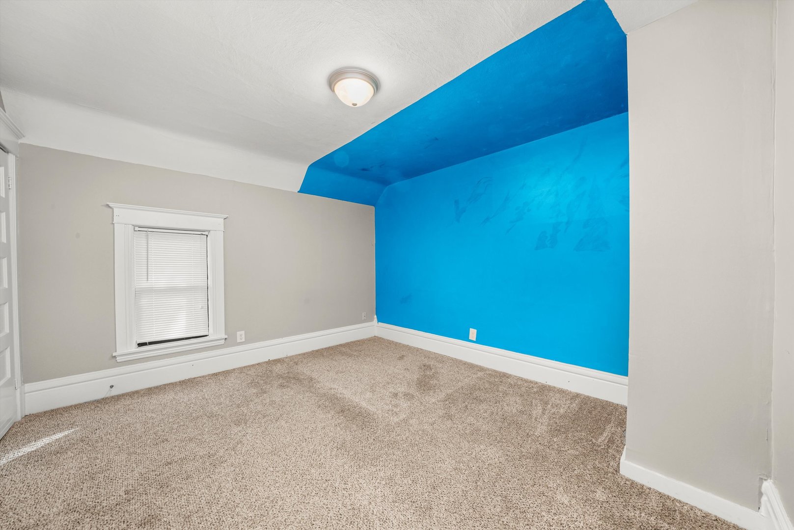 315 W 5th Street, Belvidere, IL 61008