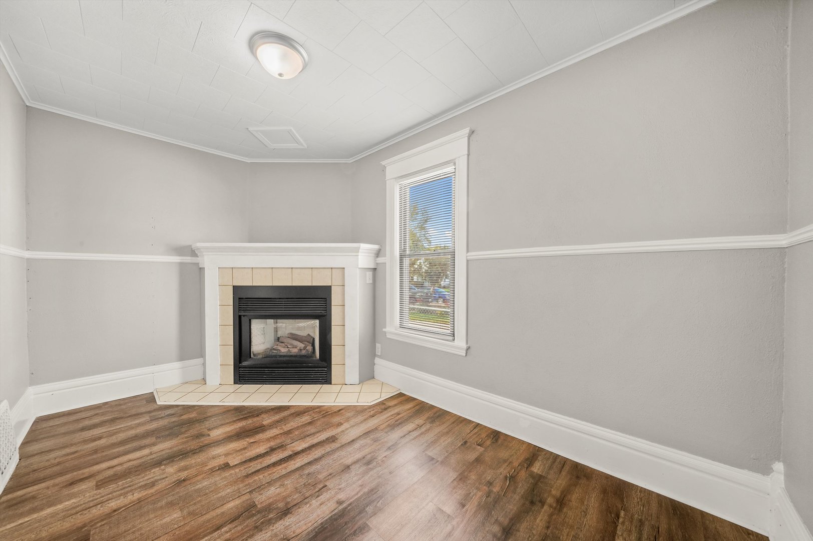 315 W 5th Street, Belvidere, IL 61008