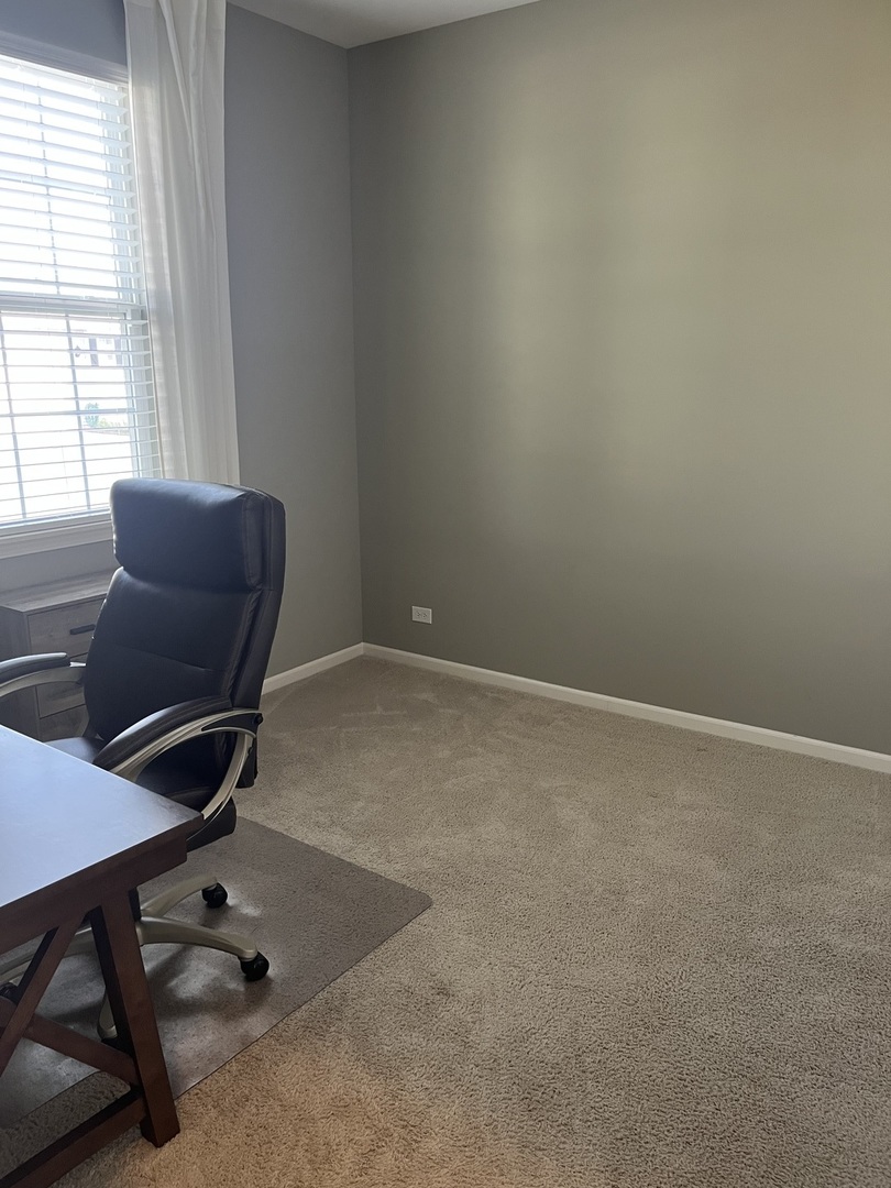 1732 Southern Circle #1732, Pingree Grove, IL 60140