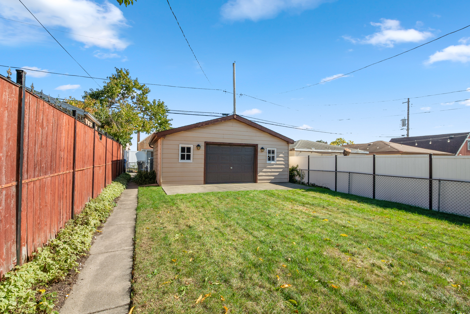 6621 S Kilpatrick Avenue, Chicago, IL 60629