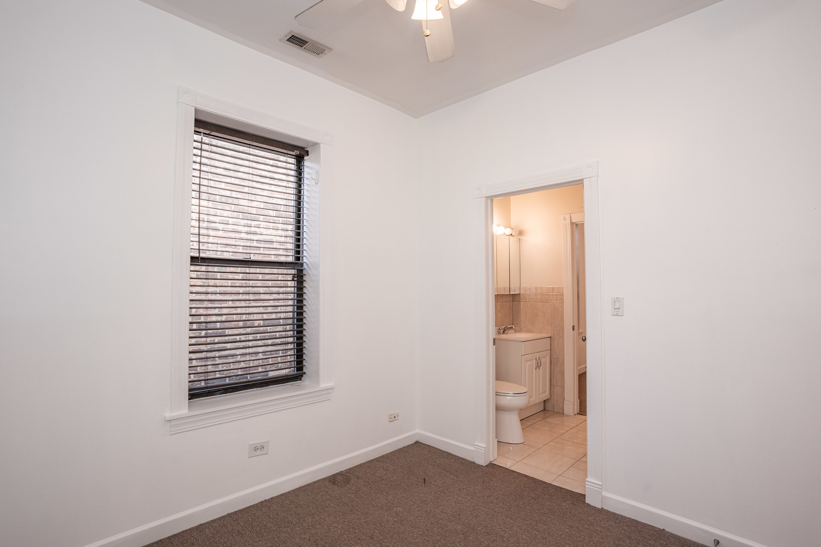 3710 N Halsted Street #2, Chicago, IL 60613