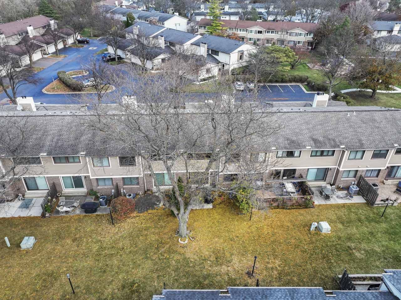 430 Swan Court, Deerfield, IL 60015