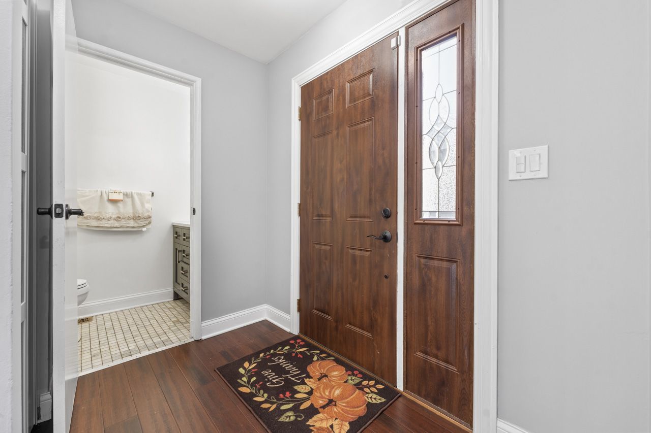 430 Swan Court, Deerfield, IL 60015