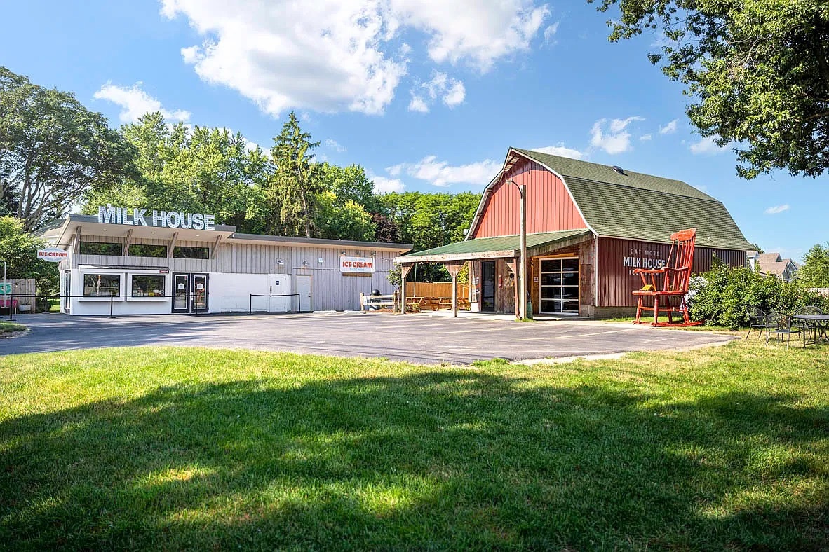 2307 Upland Road, Pingree Grove, IL 60140