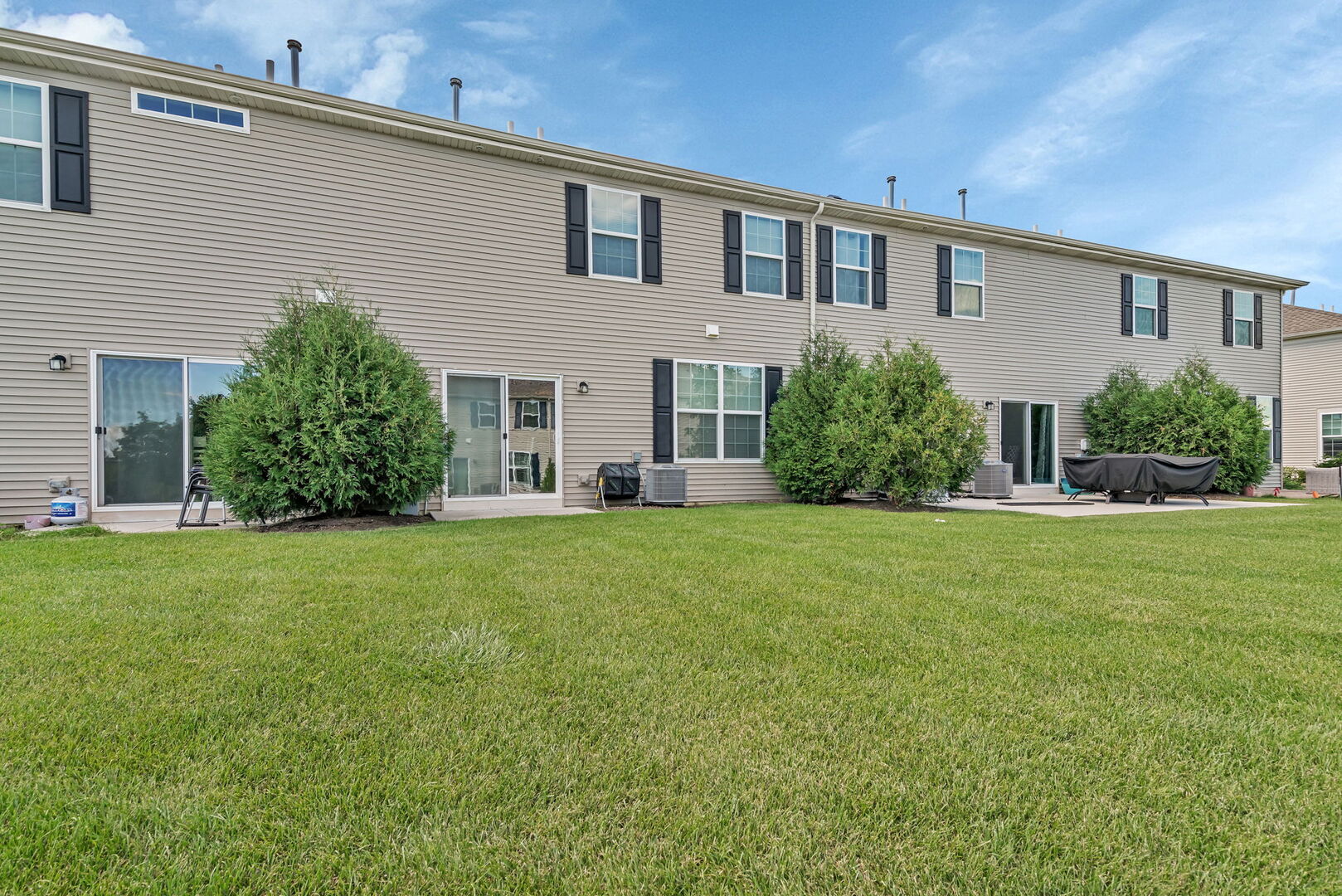 1334 Hawk Hollow Drive, Yorkville, IL 60560