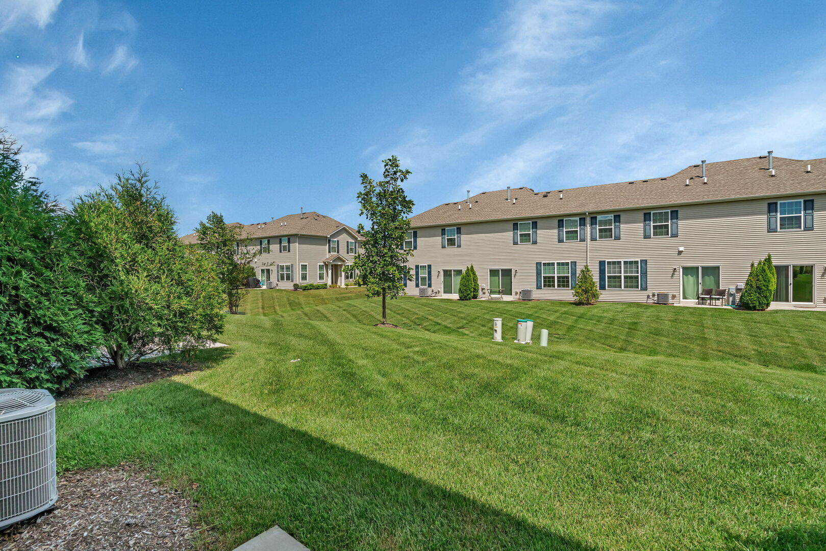 1334 Hawk Hollow Drive, Yorkville, IL 60560