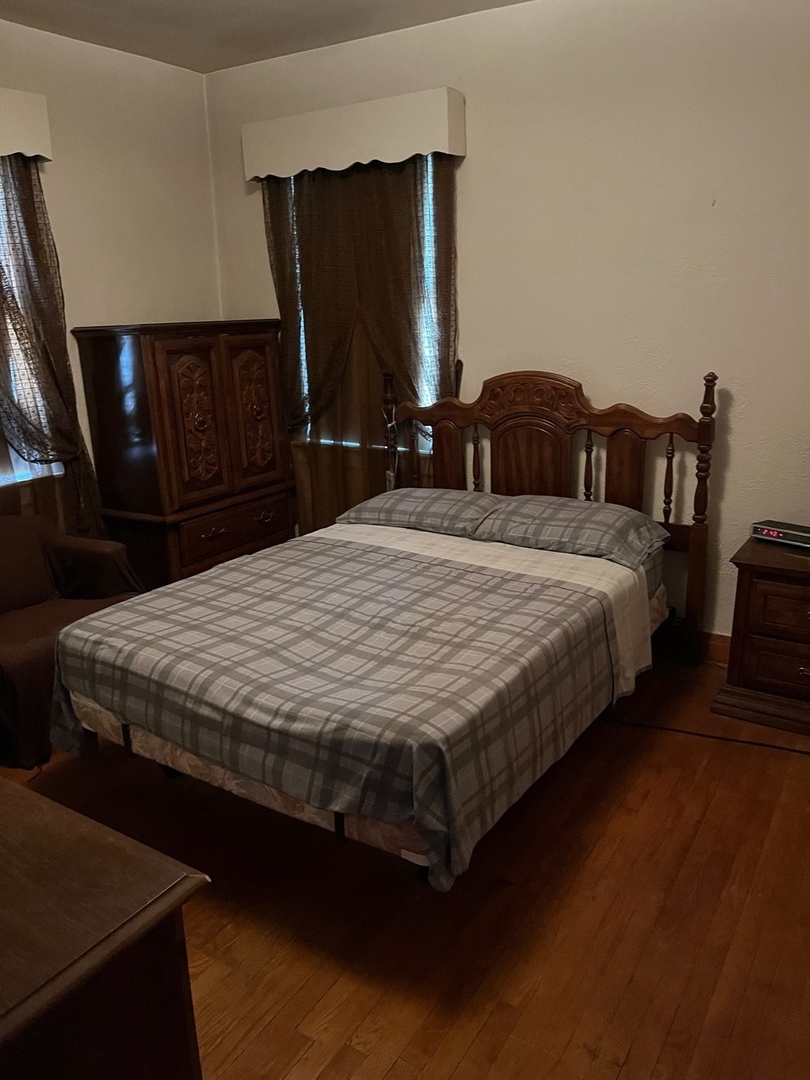 2060 Broadway Street, Blue Island, IL 60406