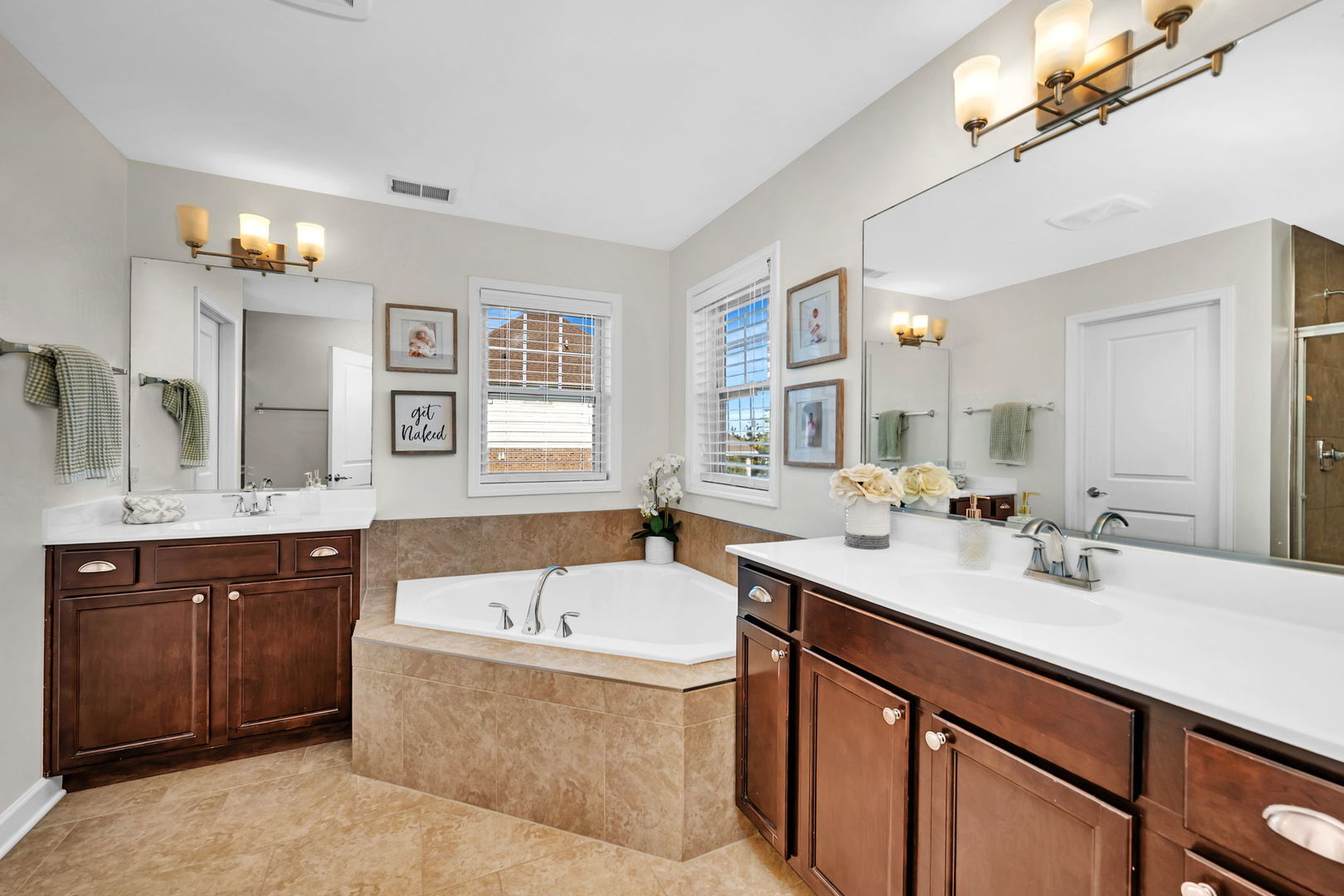 15165 S Ginger Lane, Homer Glen, IL 60491