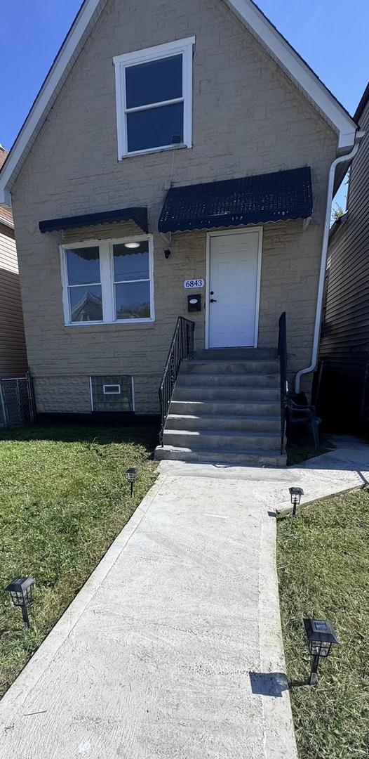 6843 S Carpenter Street, Chicago, IL 60621